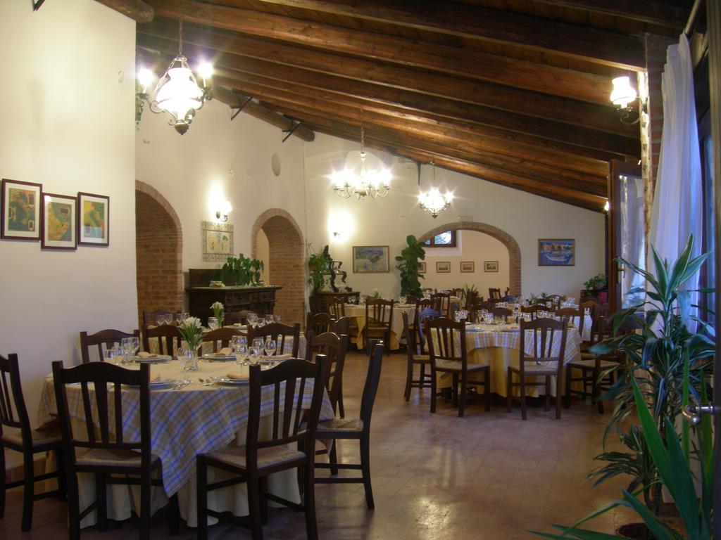 Farmstay La Morella Battipaglia Buitenkant foto