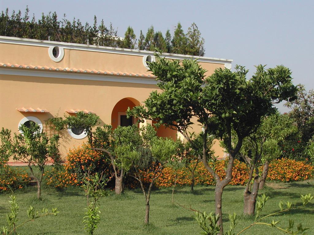 Farmstay La Morella Battipaglia Buitenkant foto