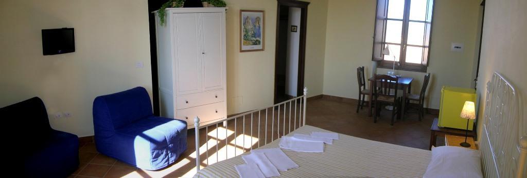 Farmstay La Morella Battipaglia Buitenkant foto