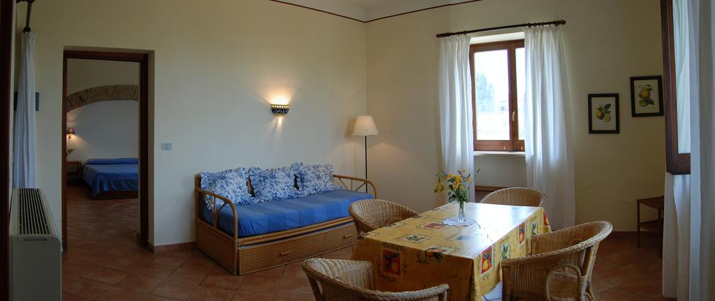 Farmstay La Morella Battipaglia Buitenkant foto